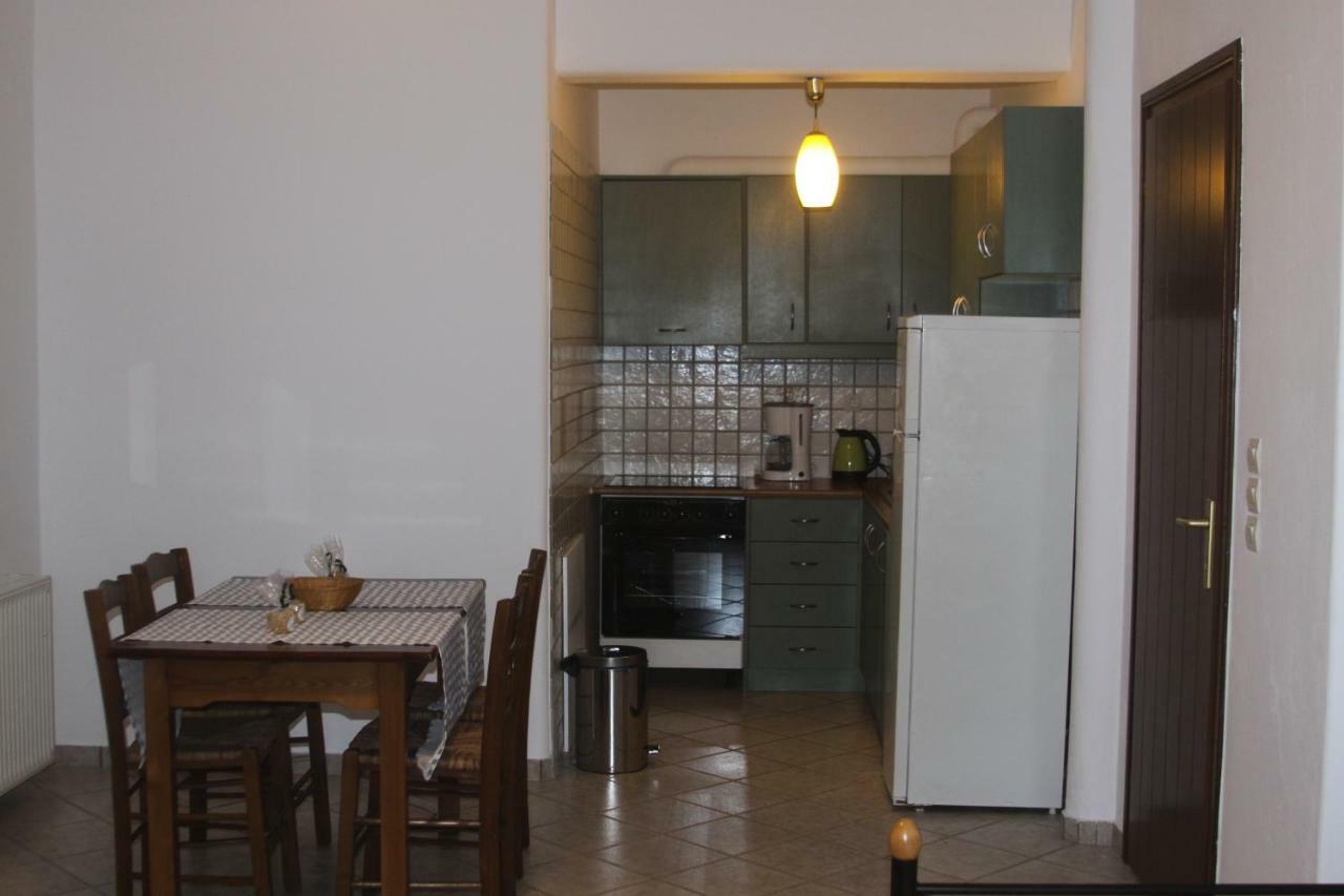 Apartments Márpissa Екстериор снимка