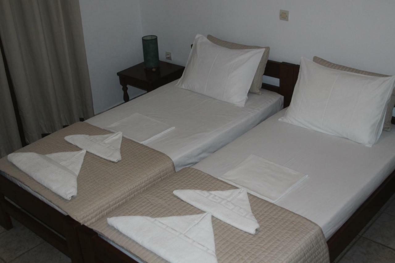 Apartments Márpissa Екстериор снимка