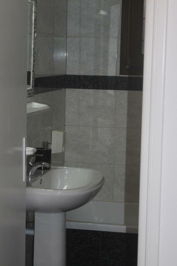 Apartments Márpissa Екстериор снимка